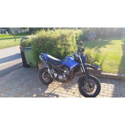 Yamaha XT660X Supermotard 35kw mellanhoj -07