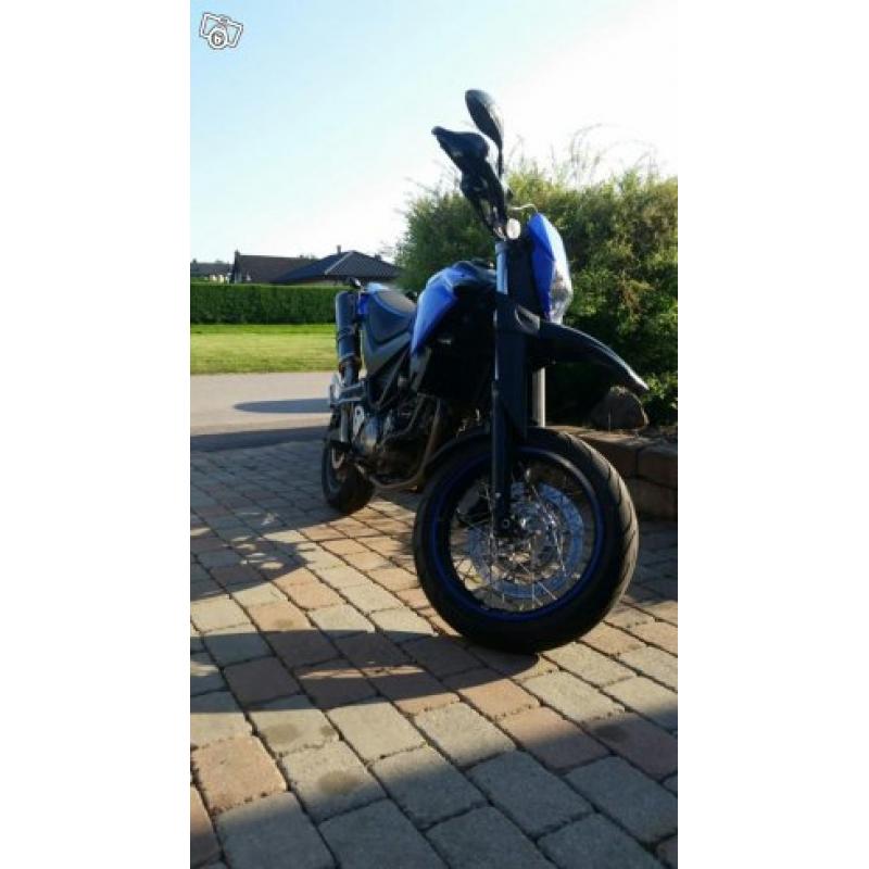 Yamaha XT660X Supermotard 35kw mellanhoj -07