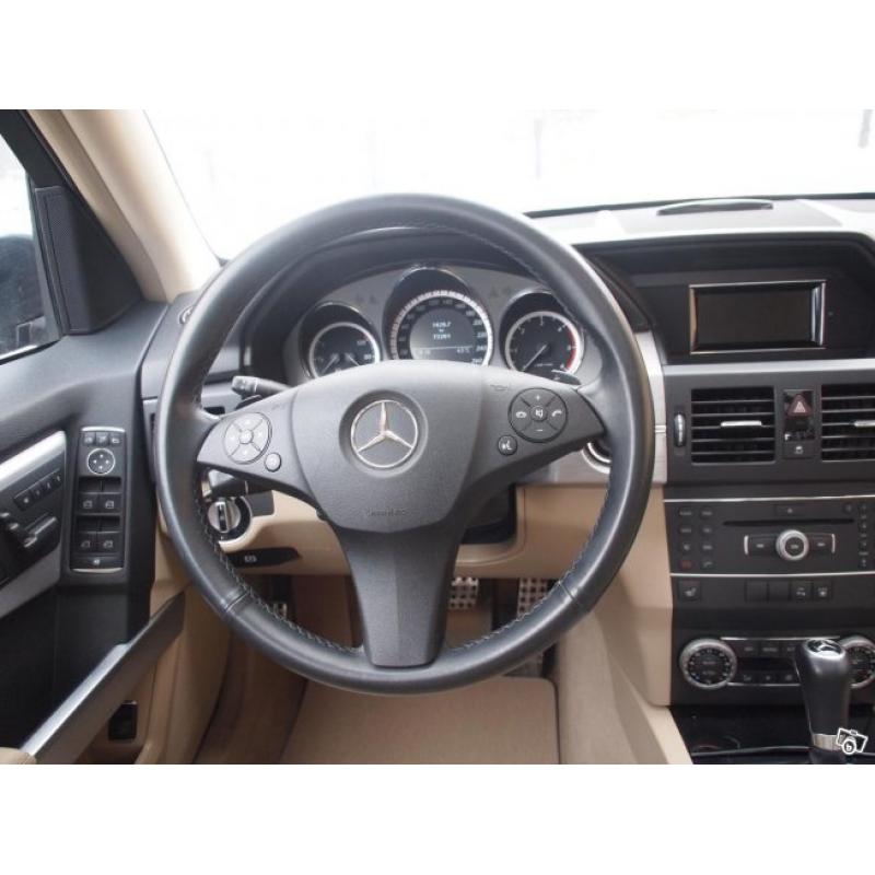 Mercedes-Benz GLK 350CDI 4Matic /Panoramatak/ -12