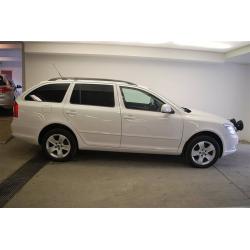 Skoda Octavia 2,0 TDI Elegance 4x4 (140 hk) -12