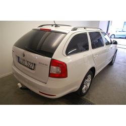 Skoda Octavia 2,0 TDI Elegance 4x4 (140 hk) -12