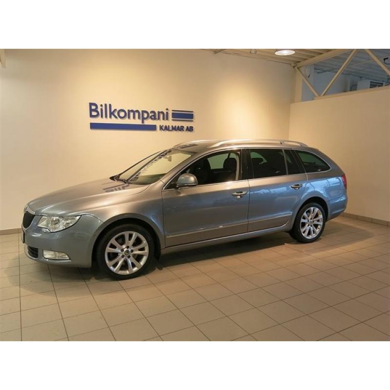 Skoda Superb Combi Elegance TDi 140 DSG 4x4 -11