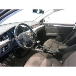 Skoda Superb Combi Elegance TDi 140 DSG 4x4 -11