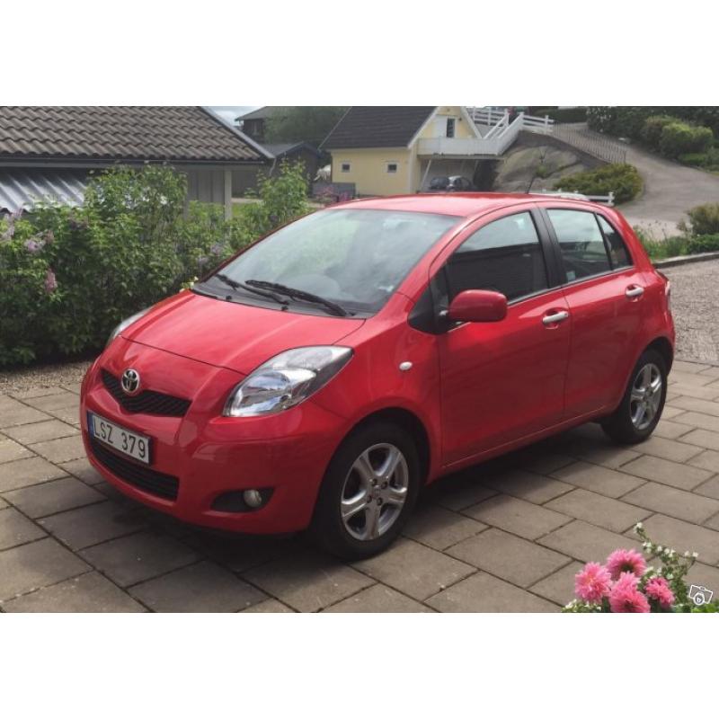 Toyota Yaris 1.33 edt plus lågmil -11