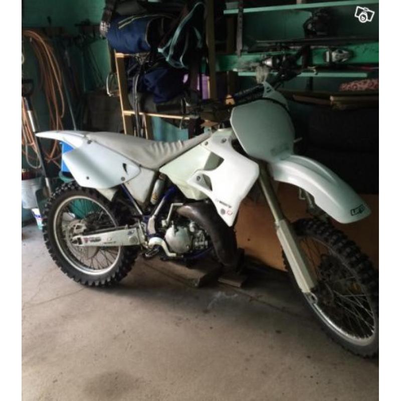 Yamaha yz 125 -01