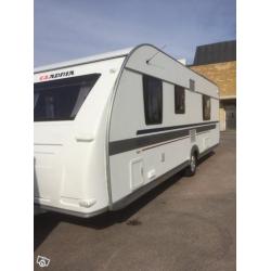 Adria alpina 663 UK Barnkammarvagn