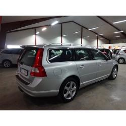 Volvo V70 2,4D Summum Kampanj 1,95% -10