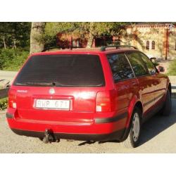 VW Passat 1,9TDI 4WD 3 mdr Garanti, 26500 mil -00