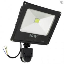 20w, 30w, 50w, 100w LED strålkastare 230V REA