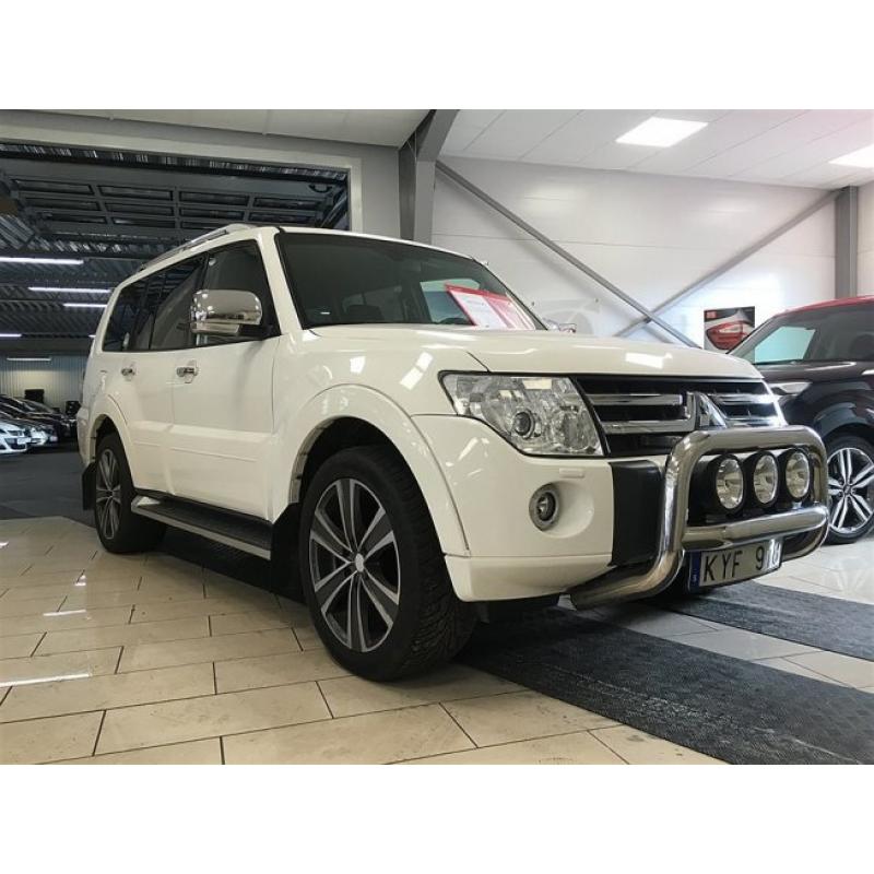 Mitsubishi Pajero Wagon 3.2 DI-D (200hk) -10