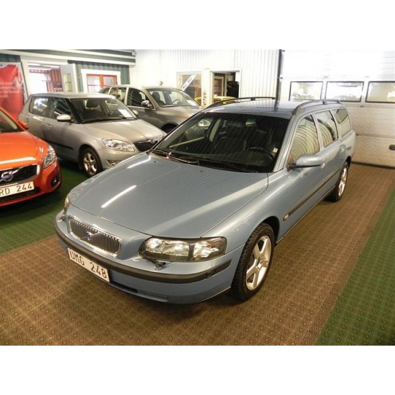 Volvo V70 2,4 -04