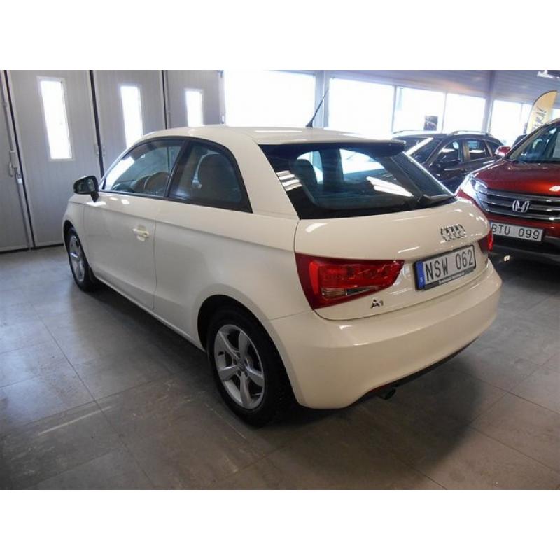 Audi A1 1,6 TDI -11