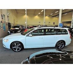 Volvo V70 D4 R-Design 163hk Drag/18" Svenskså -13