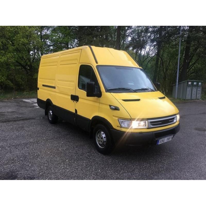 Iveco Daily Skåp 2.3 HPI -05