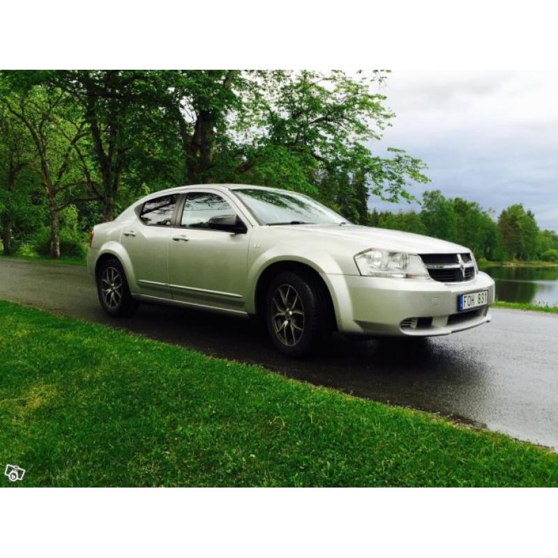 Dodge Avenger få mil, 2ägare ny skatt+besk -07