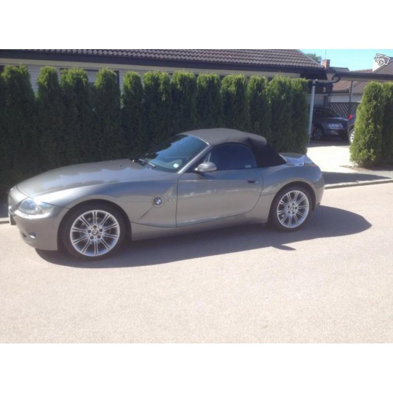 BMW Z4 3.0i sv-såld lågmil -04