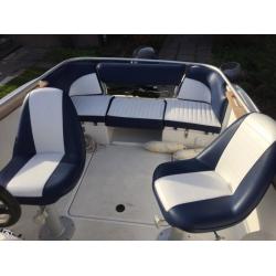 Galeon 485 Evinrude 60 E-Tec-07