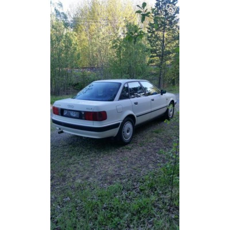 Audi 80 2,0E slumpas -94