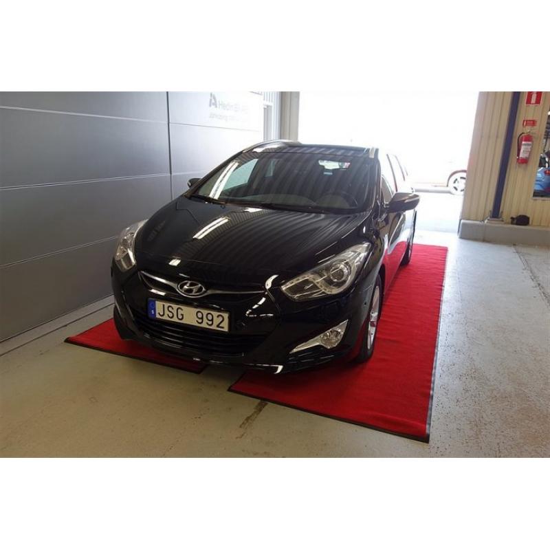 Hyundai i40 1,7 CRDI 136HK *NYSERVAD+VINTERHJ -12