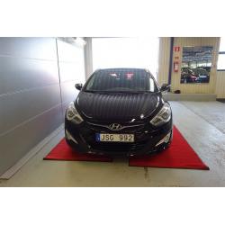 Hyundai i40 1,7 CRDI 136HK *NYSERVAD+VINTERHJ -12