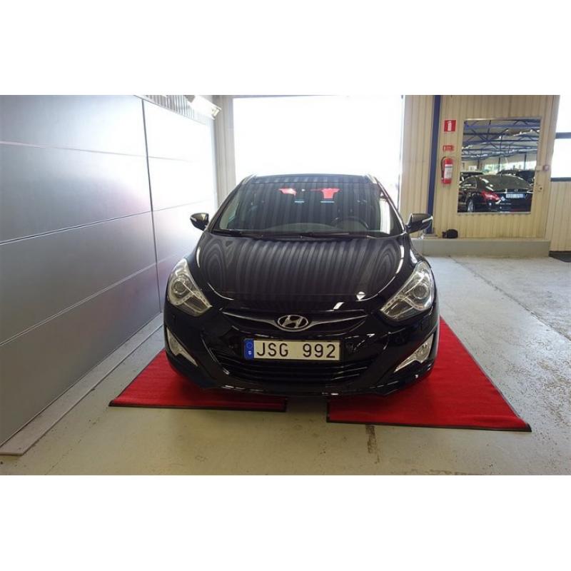 Hyundai i40 1,7 CRDI 136HK *NYSERVAD+VINTERHJ -12