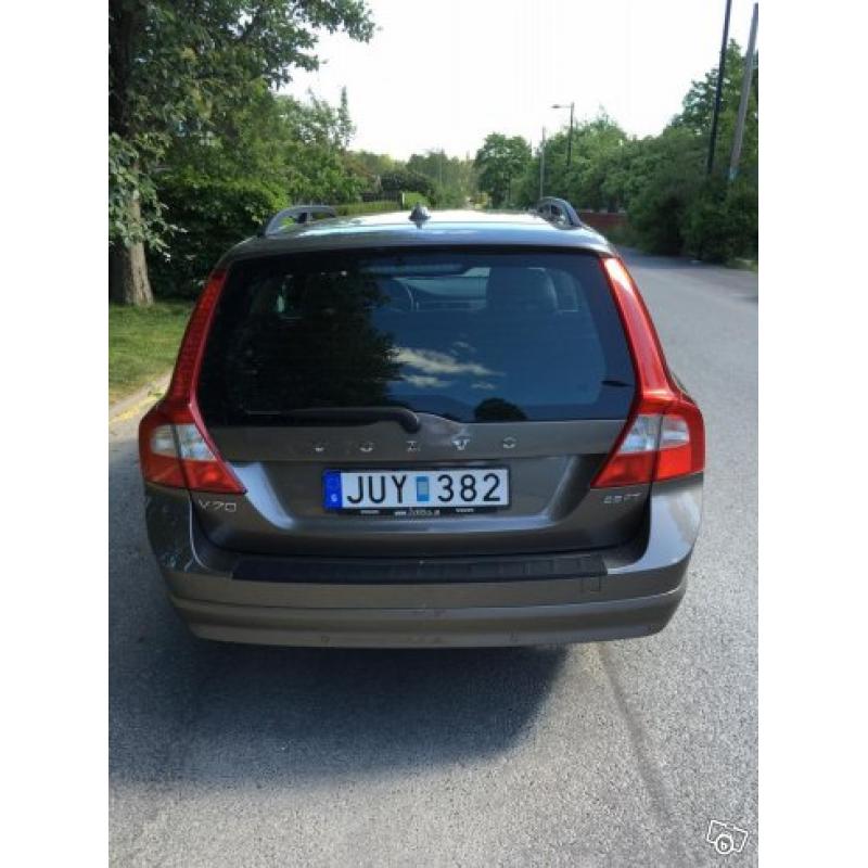 Volvo V70 2.5 FT 200 hk -09