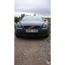 Volvo S40n 2,4 Totalservad ev.byte -04