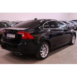 Volvo S60 D5 Business Edition AWD Momentum -14