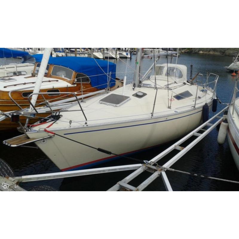 Beneteau First 28 1982