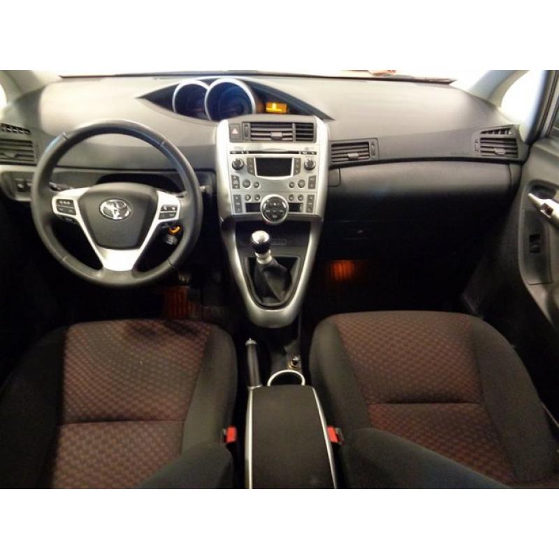 Toyota Verso 1,8 7-sits -10