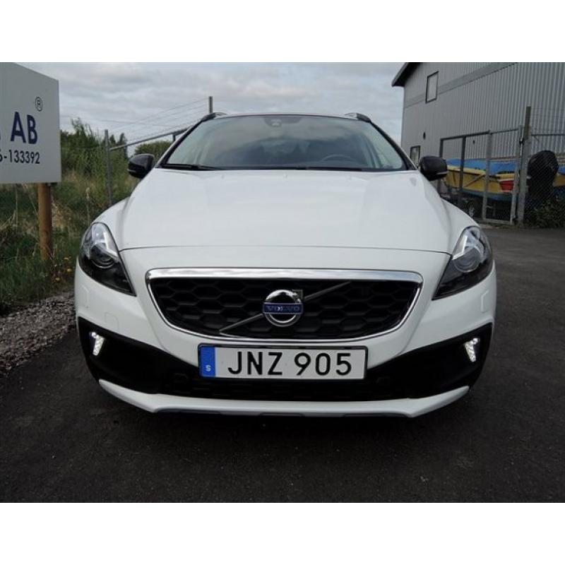 Volvo V40 Cross Country D3 Momentum Business -15