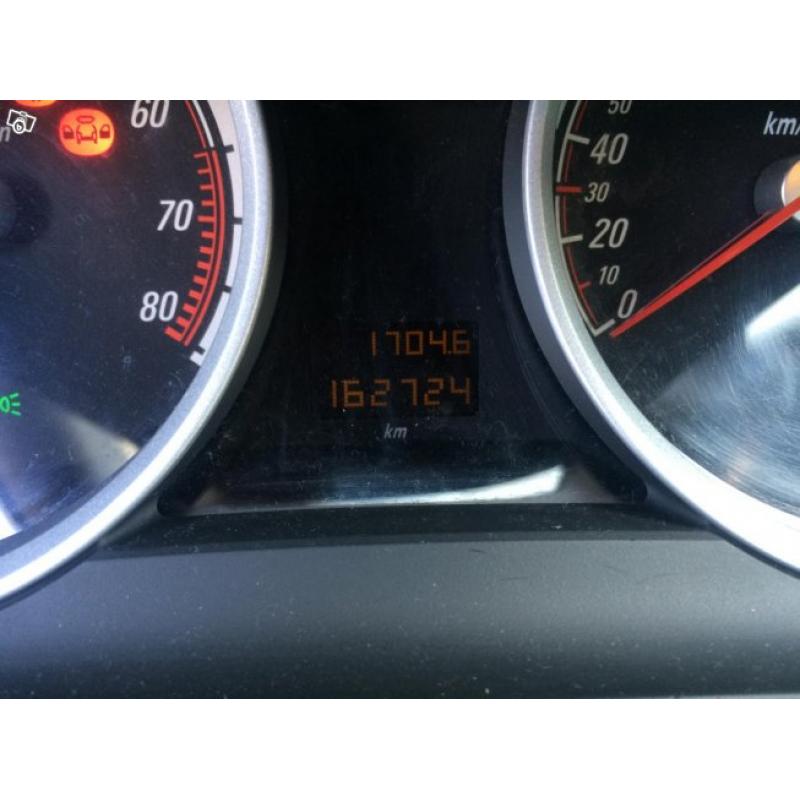 Opel zafira 2,0 turbo (200hk) -05