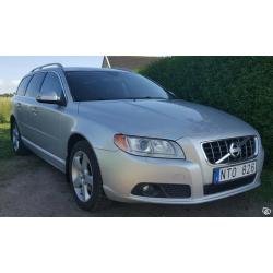 Volvo v70 summum. Mycket välvårdad -10