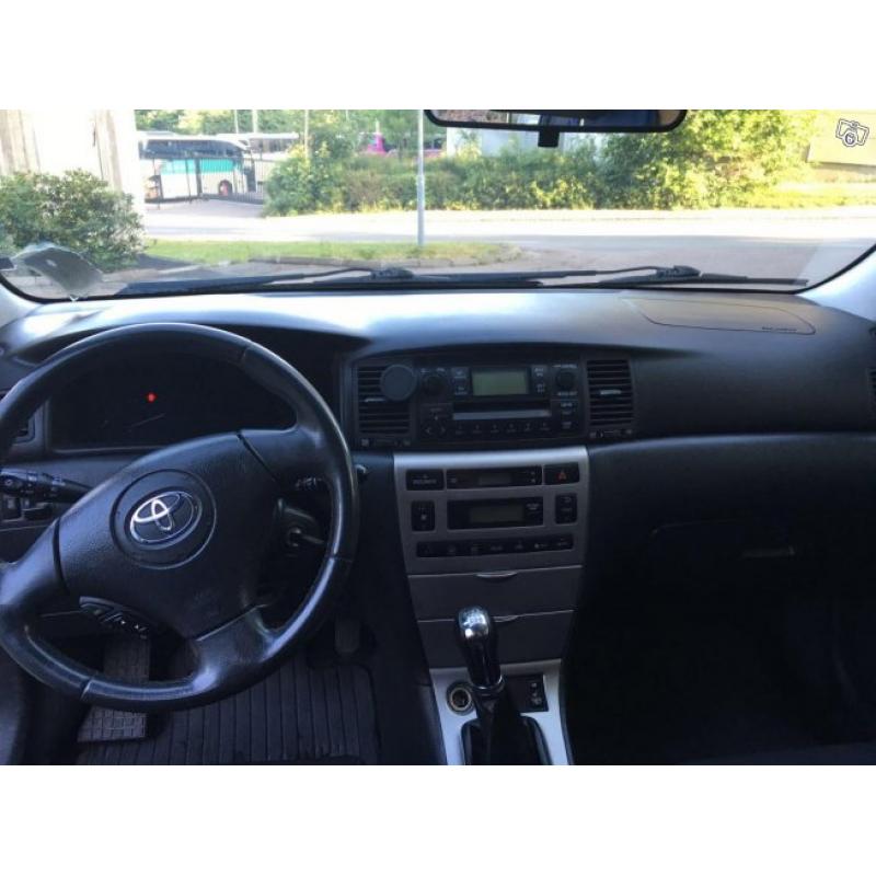 Toyota Corolla 1,8 TSport -02