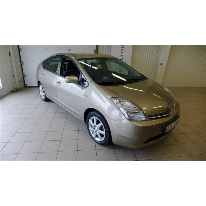 Toyota Prius 1.5 Hybrid / Svensksåld -06