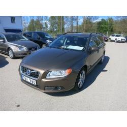 Volvo V70 II D4 163 S/S Momentum -13