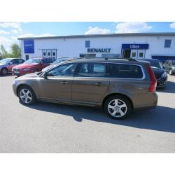 Volvo V70 II D4 163 S/S Momentum -13