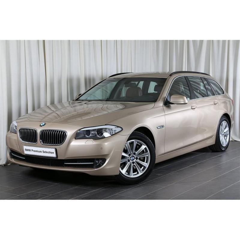 BMW 525 d xDrive Touring / Komfortstol / Head -13