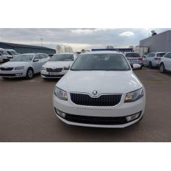 Skoda Octavia Combi Ambition TSI 150 DSG -16