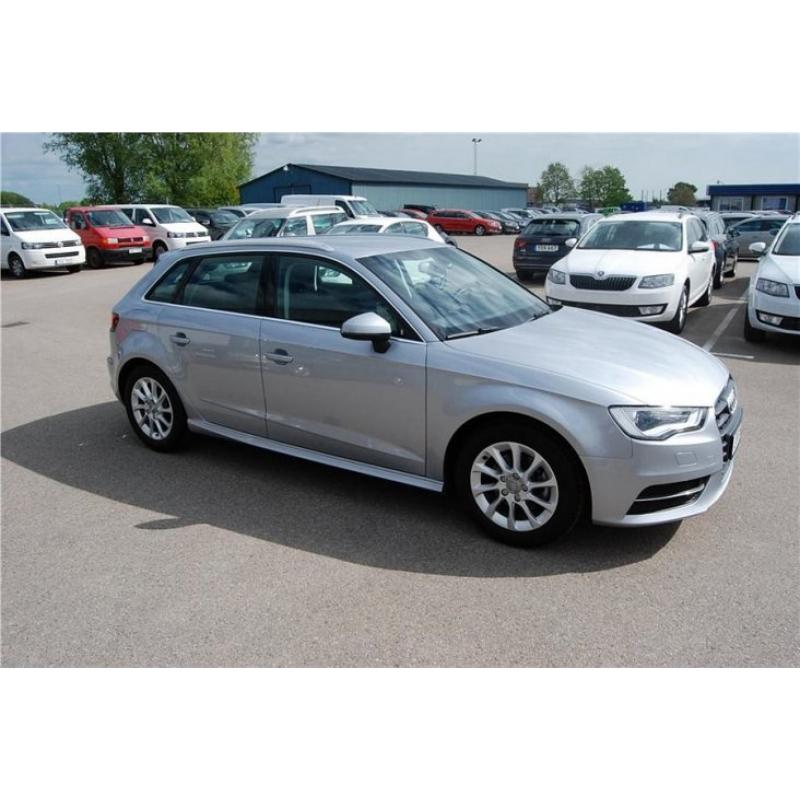 Audi A3 SB 1,6 TDI 110 Ultra Styled -15