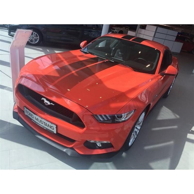 Ford Mustang V8 GT 418 hk Manuell Fastback -16