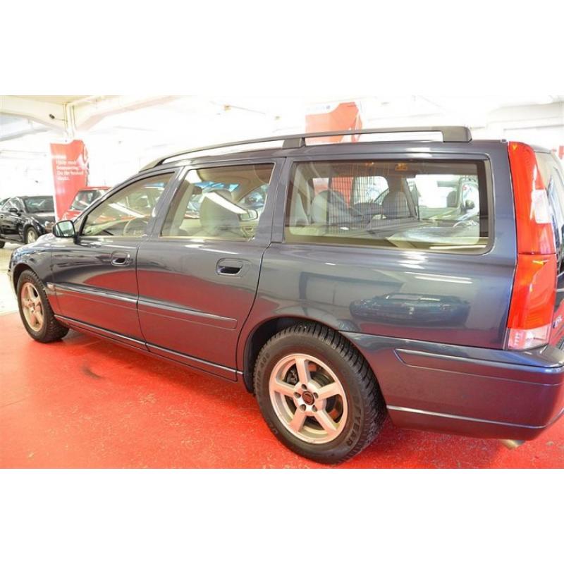 Volvo V70 2,4,140HK,Ny kamrem,11000mil -05