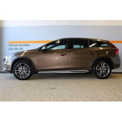 Volvo V60 Cross Country D3 Summum Business E -16