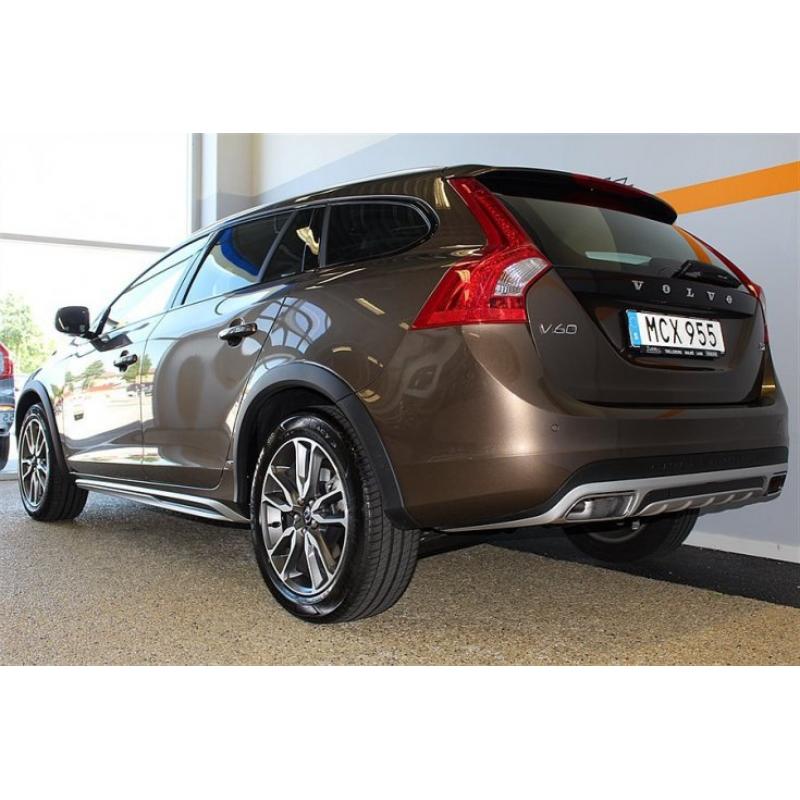 Volvo V60 Cross Country D3 Summum Business E -16