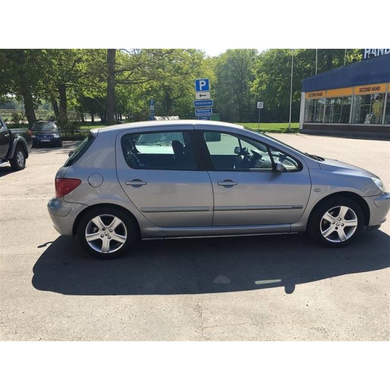 Peugeot 307 Griffe Nyservad 1 Ägare -05