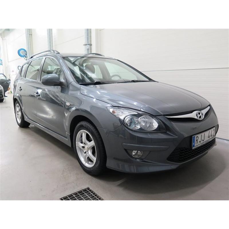 Hyundai i30 1,6 125Hk Aut Kombi / Webasto -11