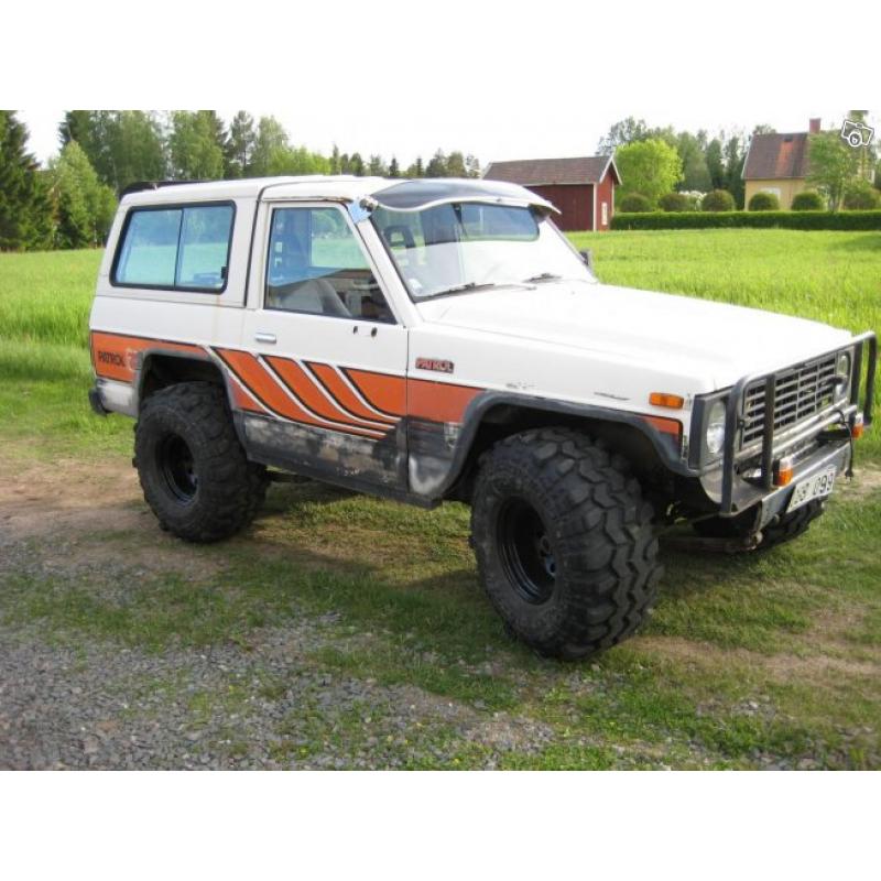 Datsun Patrol 4x4 -82