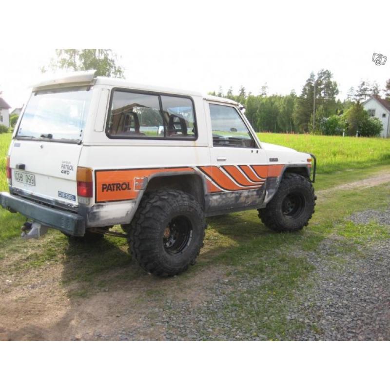 Datsun Patrol 4x4 -82