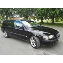 Volvo V70 2.4 (140hk) Nybesiktad / Drag -01