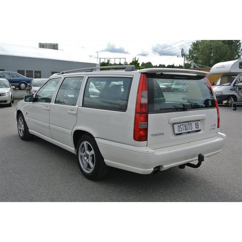 Volvo V70 GLT 2,5 Aut Skinn -00